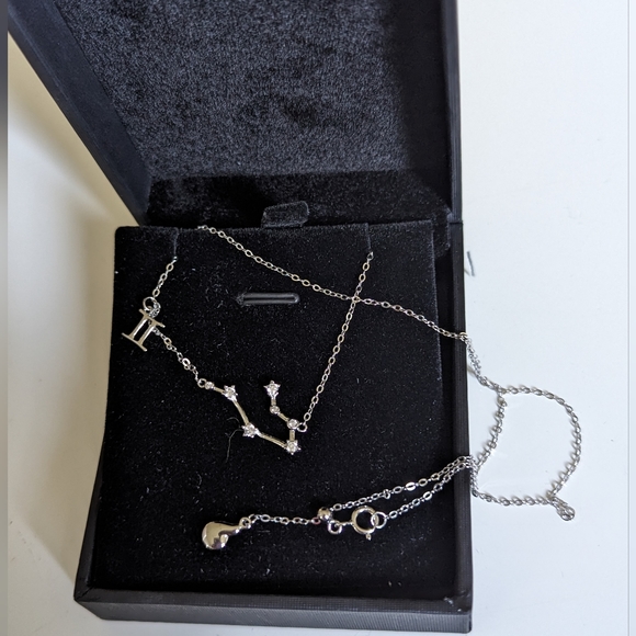GEMINI | zodiac constellation necklace - Picture 8 of 8